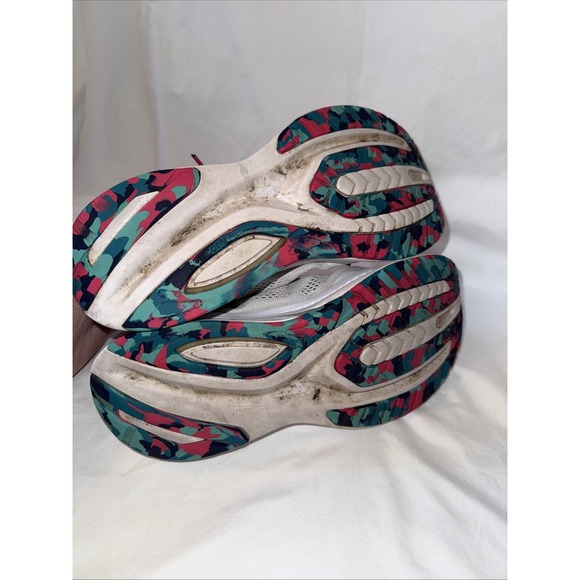 Saucony Guide 15 Women's Size 10 Low Top Athletic Shoes S10684-40 US White Gold - Picture 7 of 7